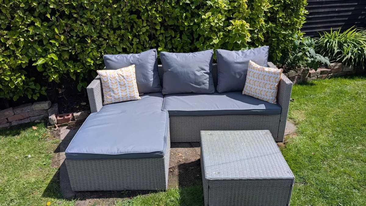 Outdoor Furniture Set - Image 2