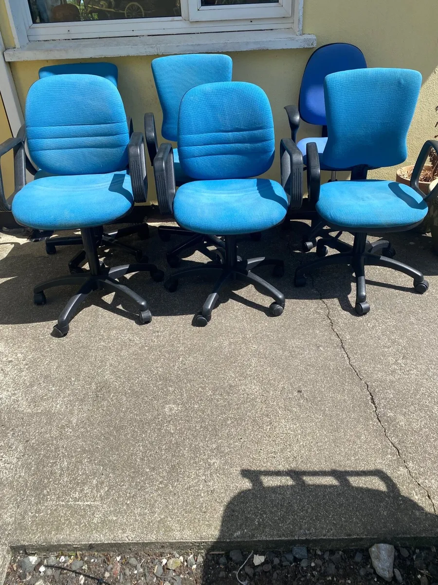 Office chairs - Image 2