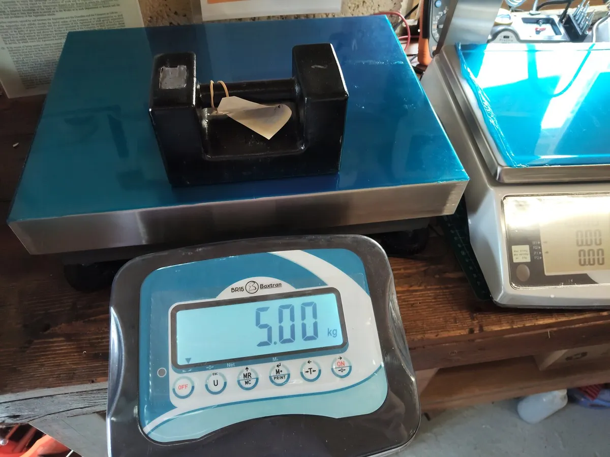 Weighing Scales and test weights - Image 2