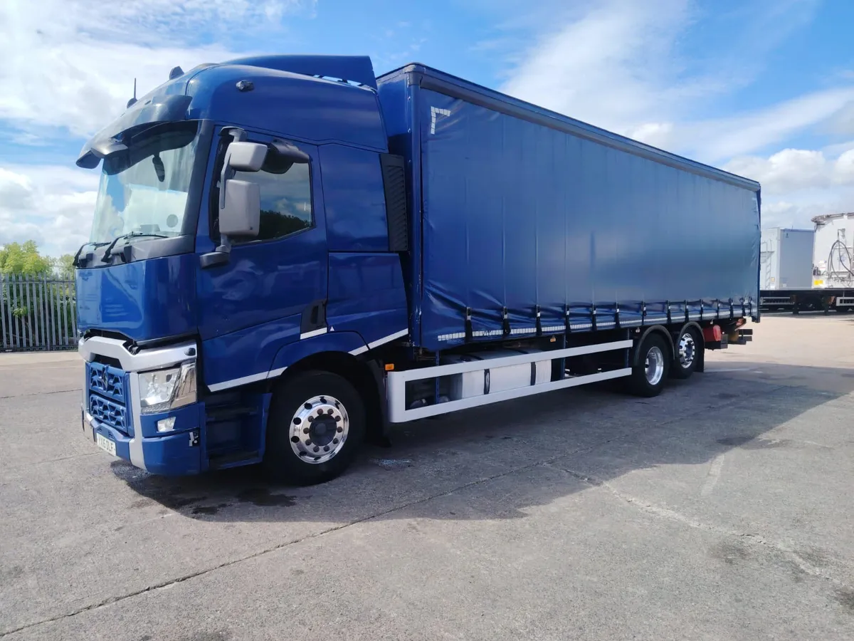 2016 Renault T380 Curtainsider Rear Lift Sleeper c - Image 1