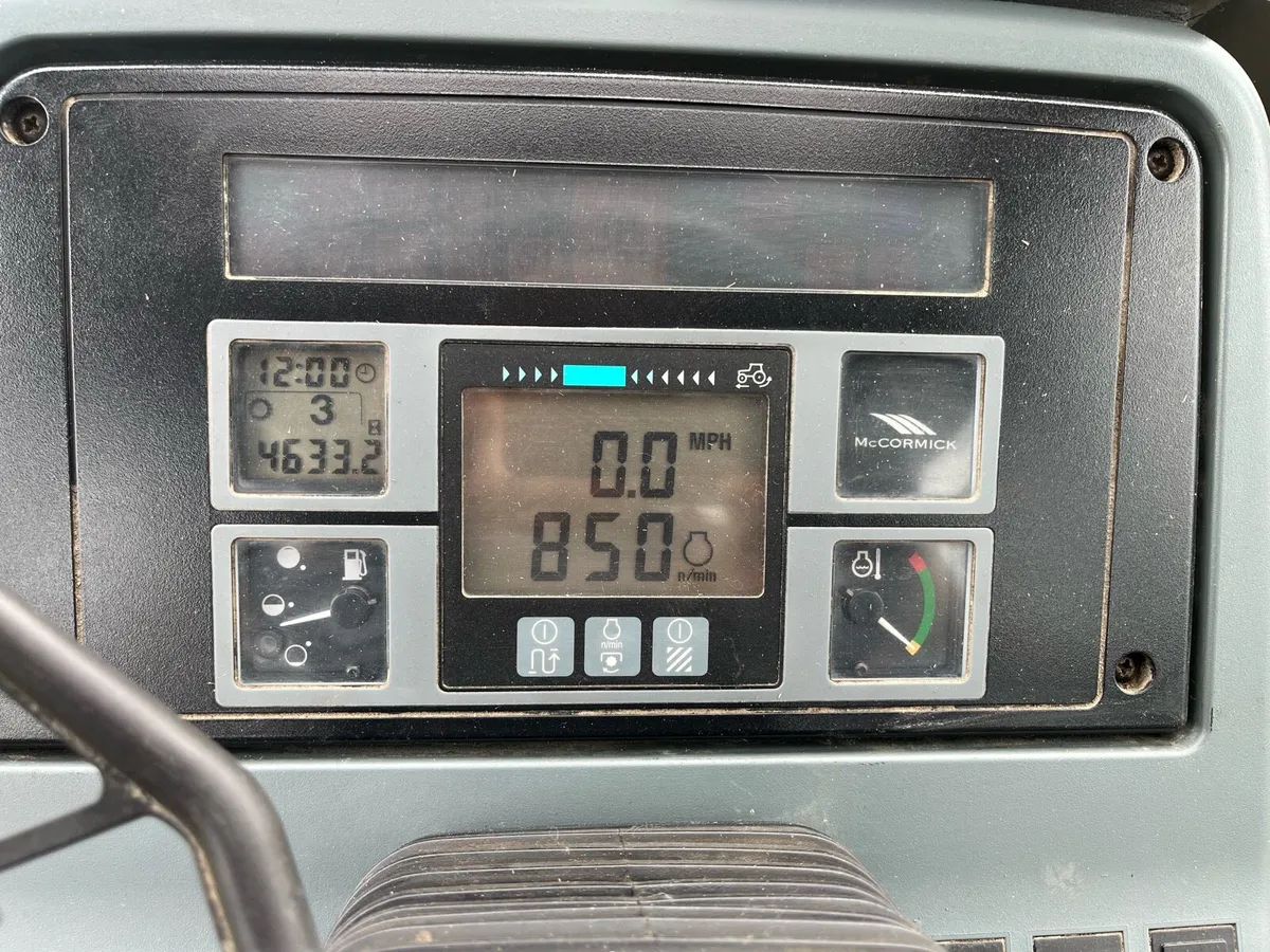 McCormick CX 95 Extra shift - Image 2