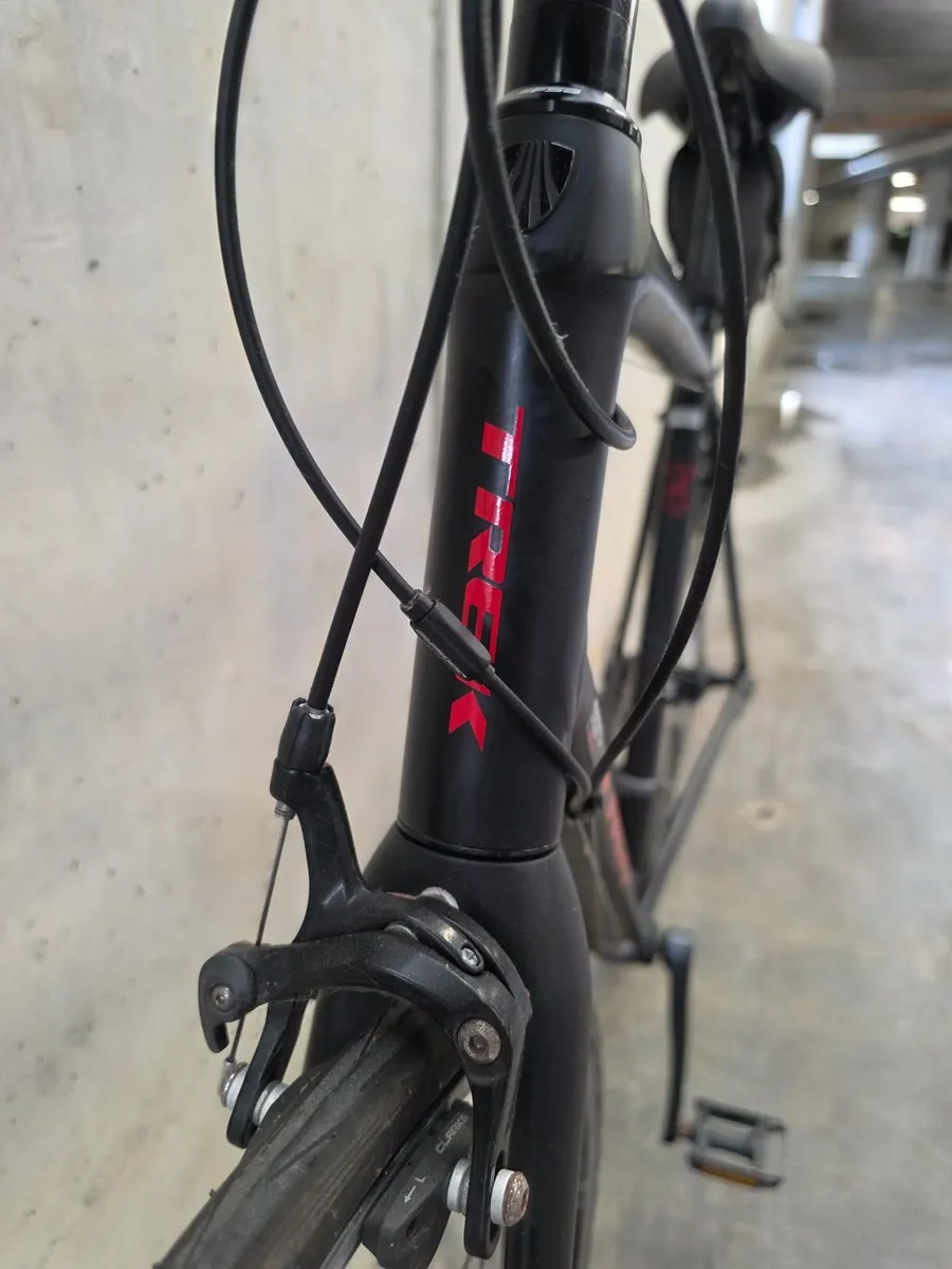 Trek Al Domane 2 Road Bicycle - Size 58 frame - Image 2
