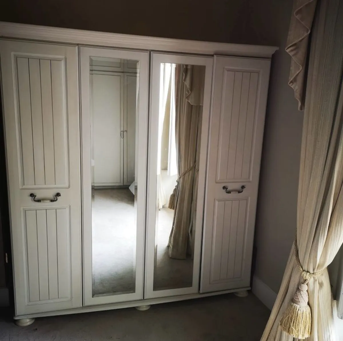 Large Freestanding 4 Door Wardrobe - Image 4