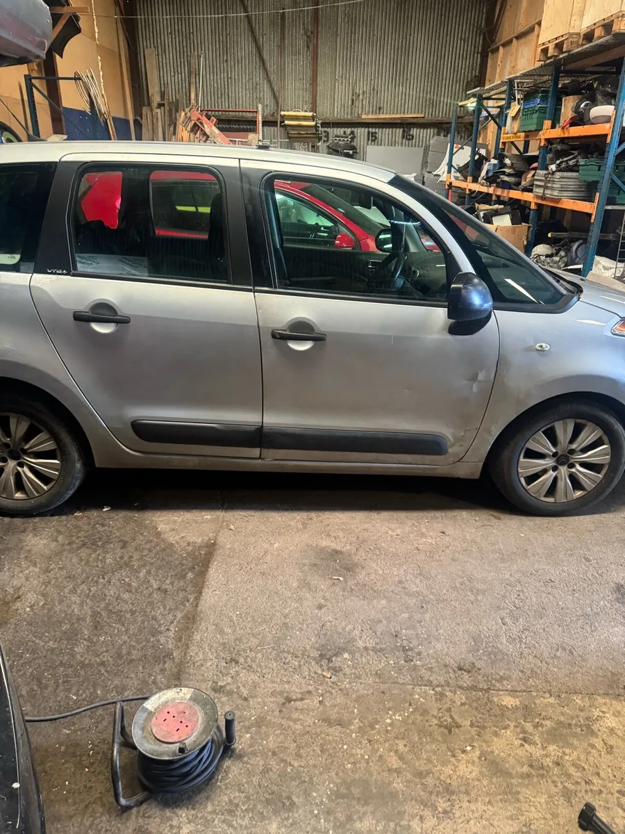 1.6hdi engine Citroen c4 - Image 2