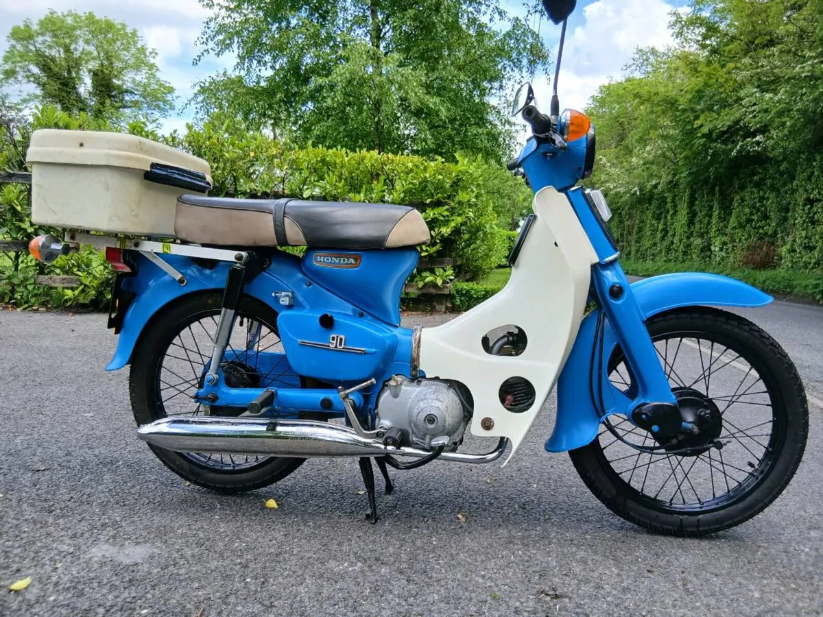 Honda c90 1980 - Image 4