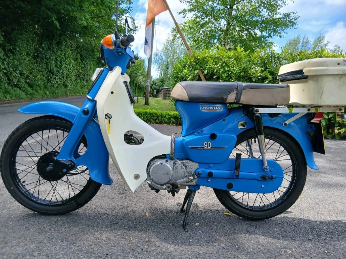 Honda c90 1980 - Image 2