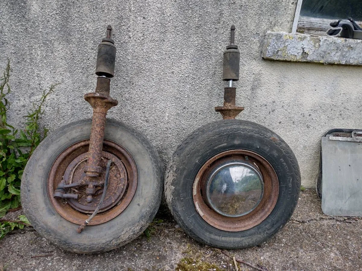 Vintage Parts - Image 2