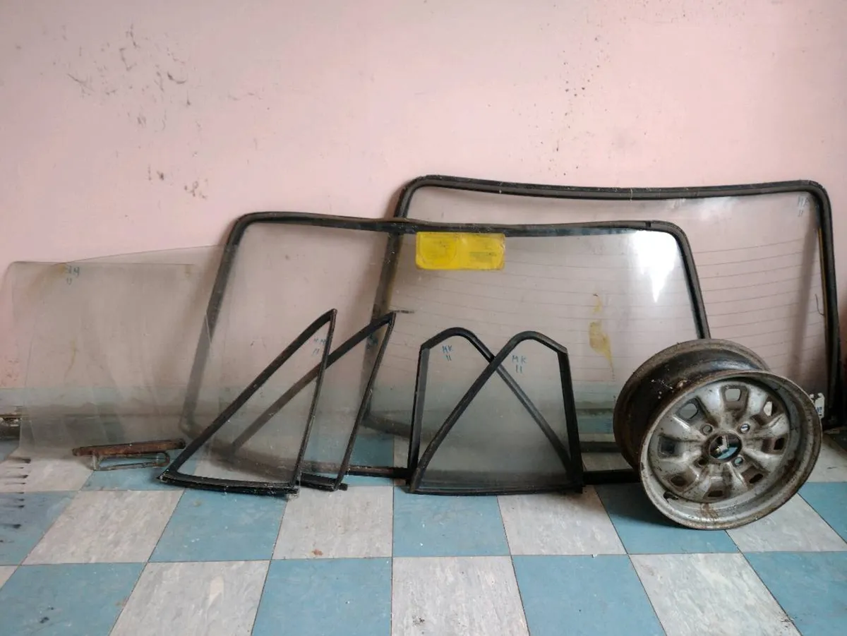Vintage Parts - Image 3