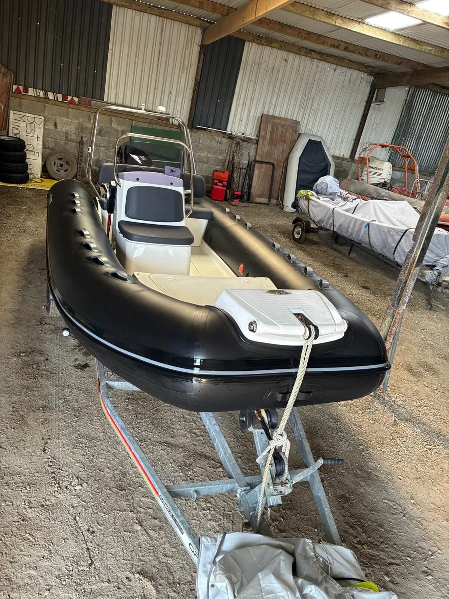 Boat Grand Rib 5.2 - Image 1