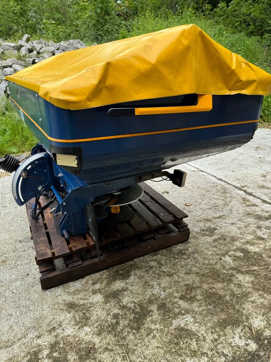 Farm machinery - Image 3