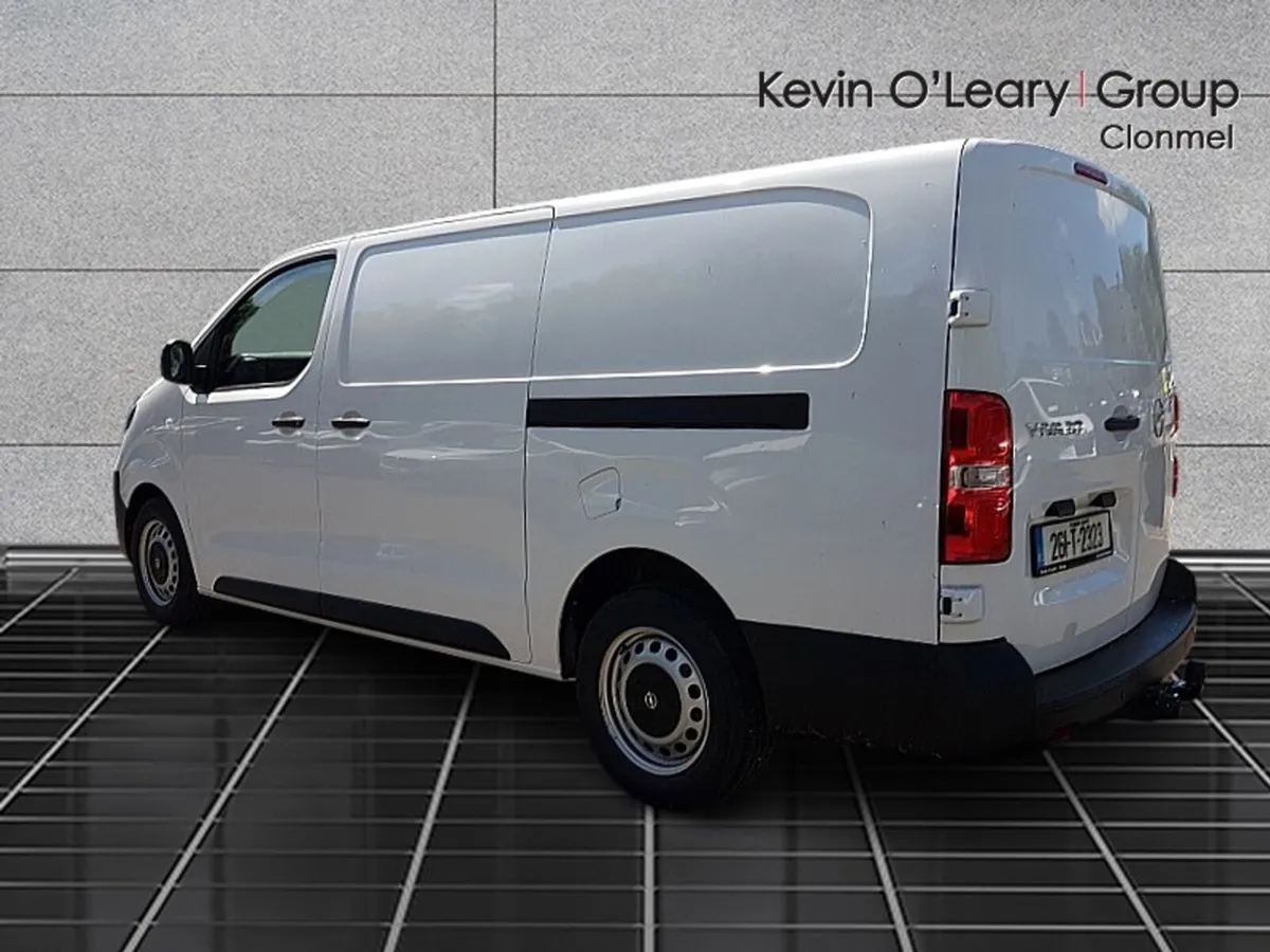 Opel Vivaro Komfort 2900 K4 L2H1 1.5D 120PS MY26 - Image 3