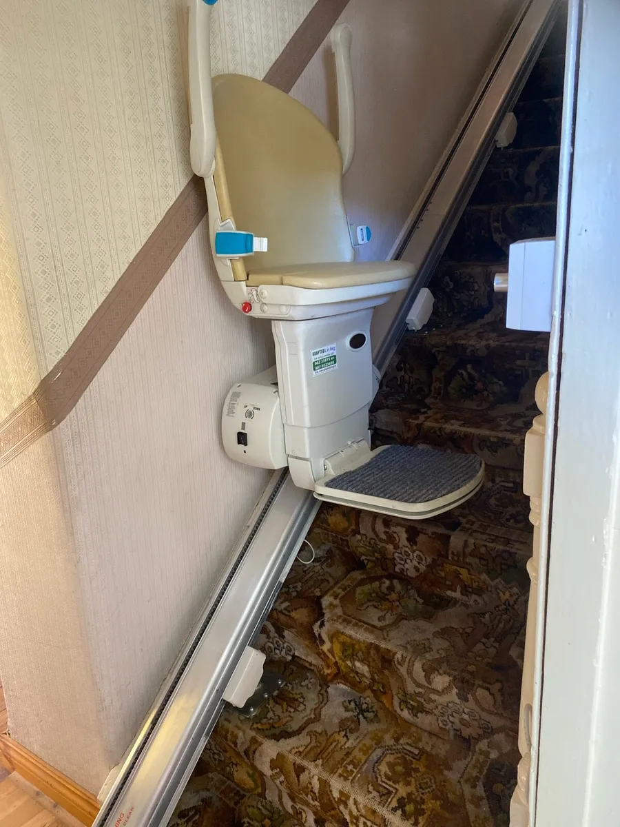 Stair lift - Image 1
