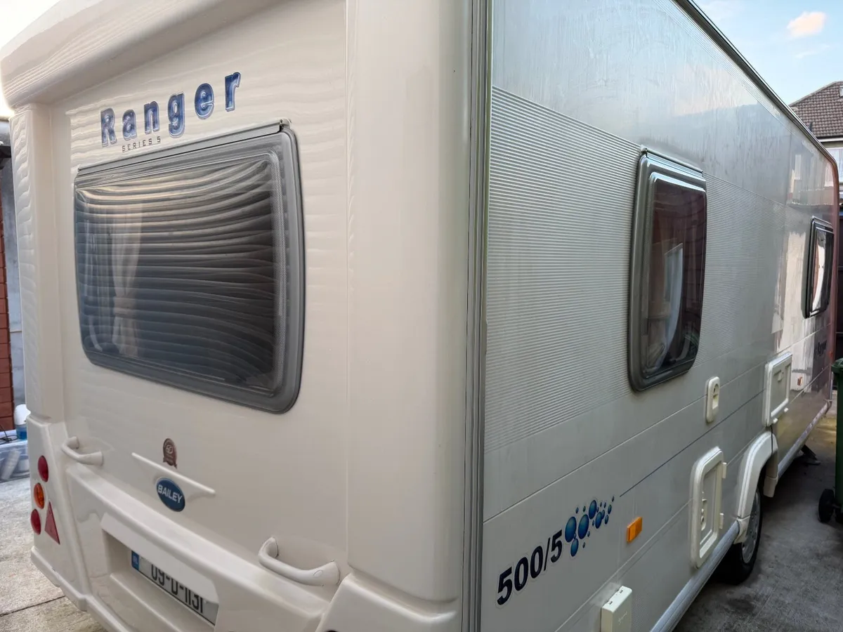 Bailey Ranger 5/500 5 Berth Caravan - Image 4