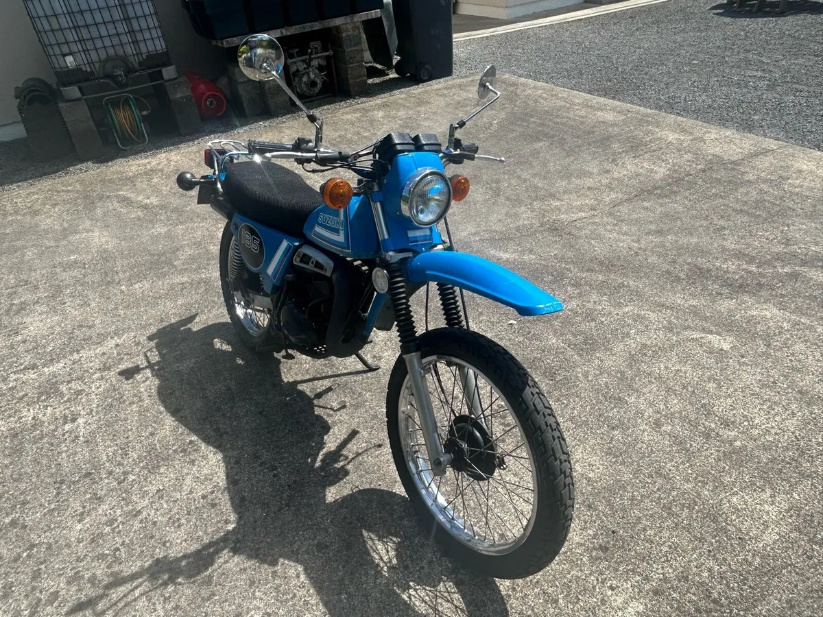 Motorcycle - Image 3