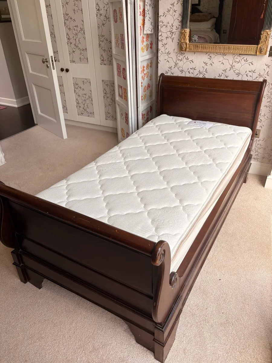 Single sleigh bed - Image 2