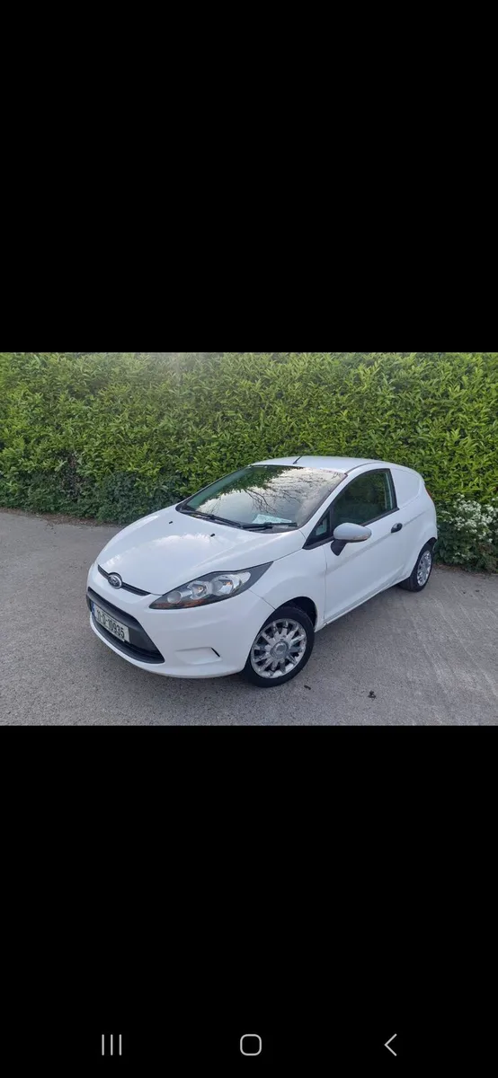 2011 FORD FIESTA VAN 1.4D CRVT 04/27 TAX 09/26 - Image 1