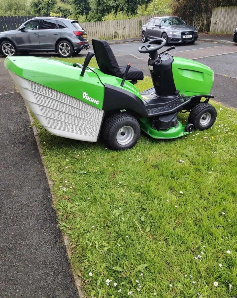 Viking ride on lawnmower - Image 2