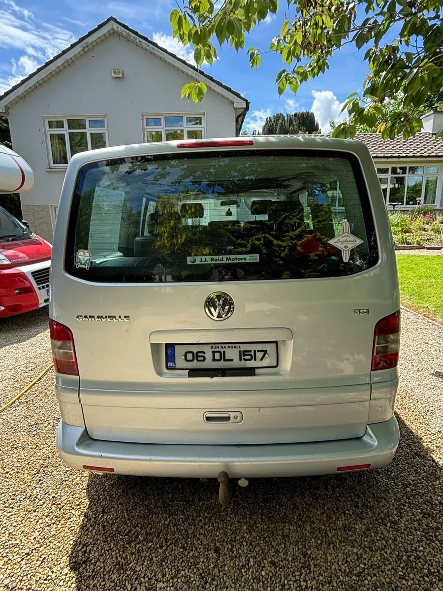Volkswagen T5 Caravelle Camper - Image 3