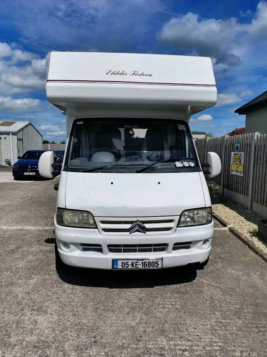 Camper - Image 1