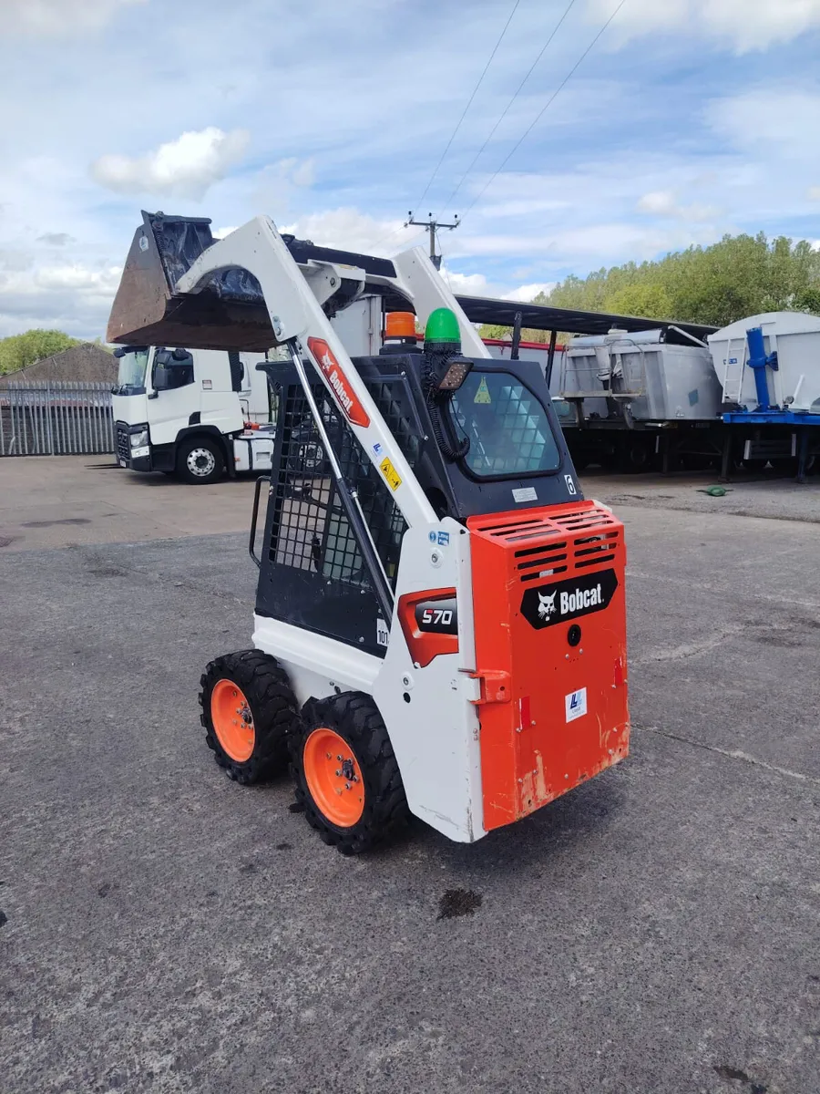 2024 Bobcat skid steer S70 only 168 hours - Image 3