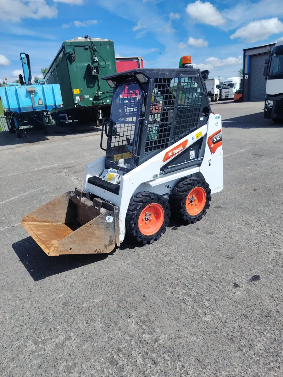 2024 Bobcat skid steer S70 only 168 hours - Image 4