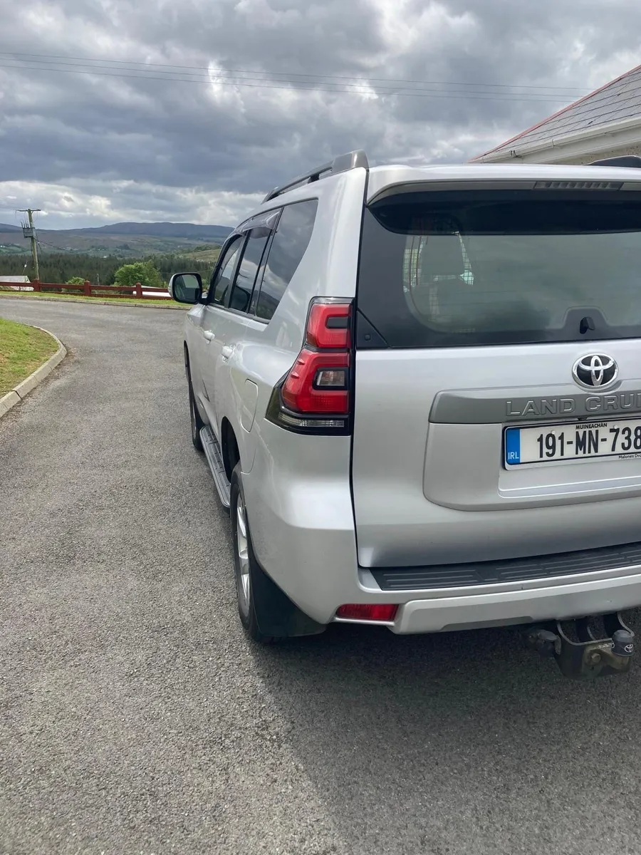 Toyota Land Cruiser 2019 - Image 3
