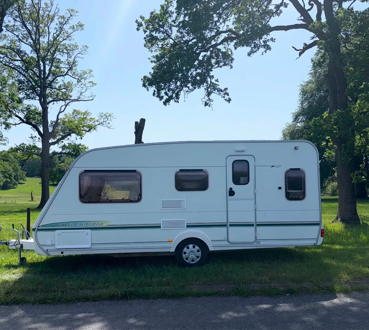 Caravan - Image 1