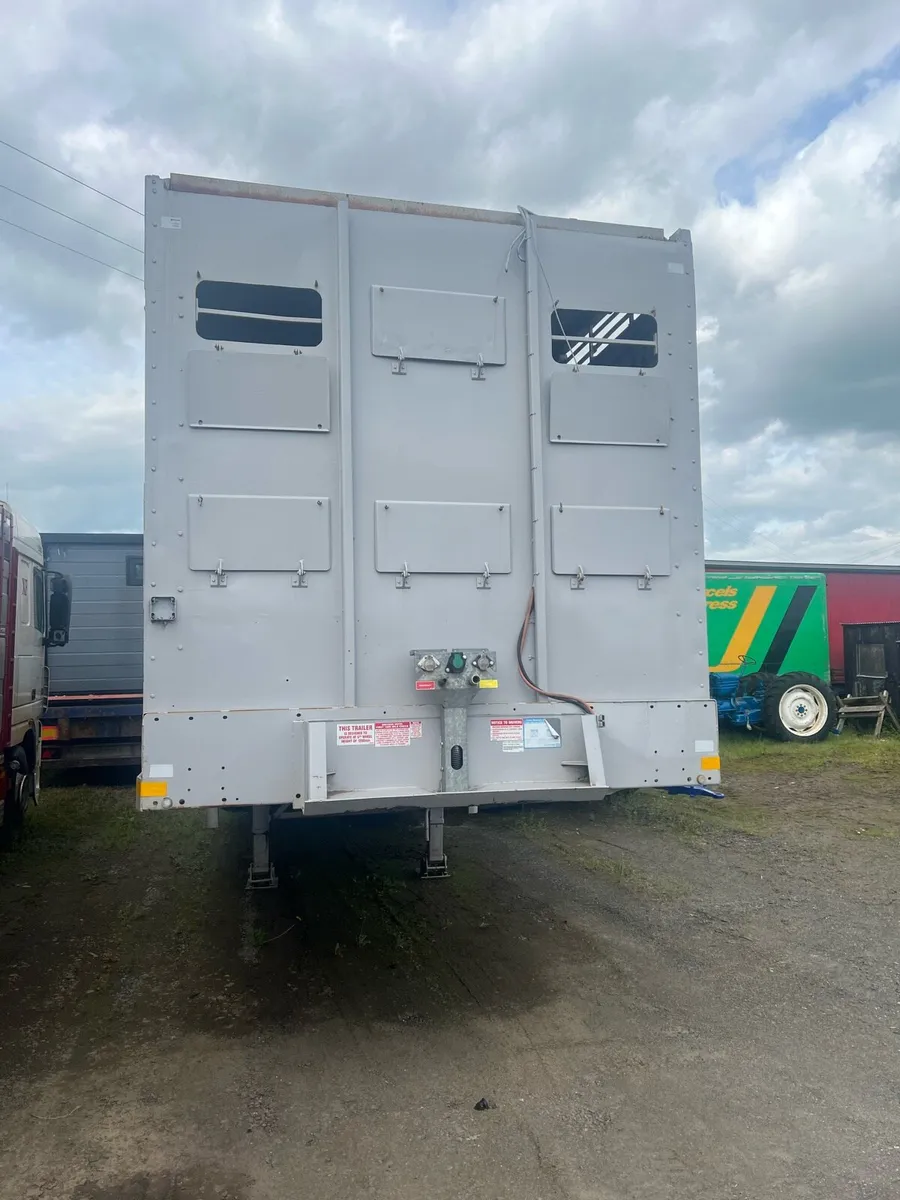 Livestock trailers - Image 4