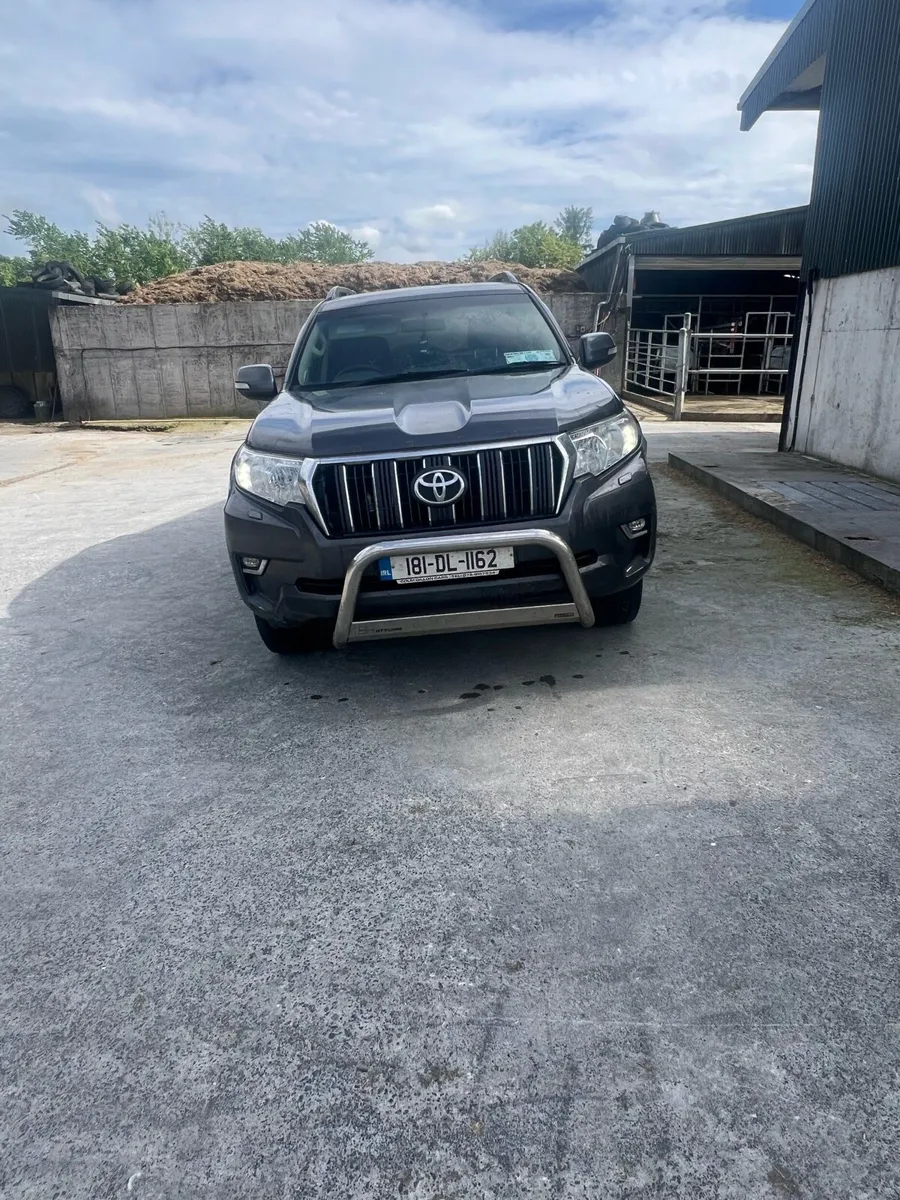 2018 swb Land Cruiser - Image 2