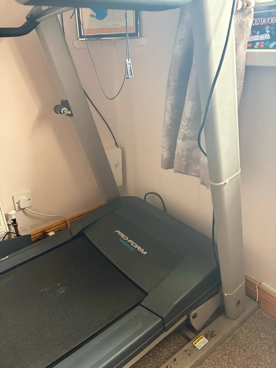 Proform 400c treadmill - Image 4