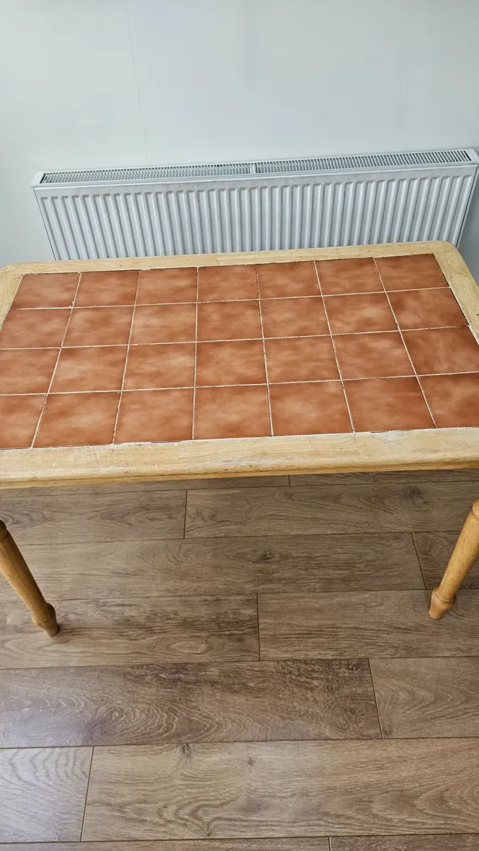 Kitchen Table - Image 2