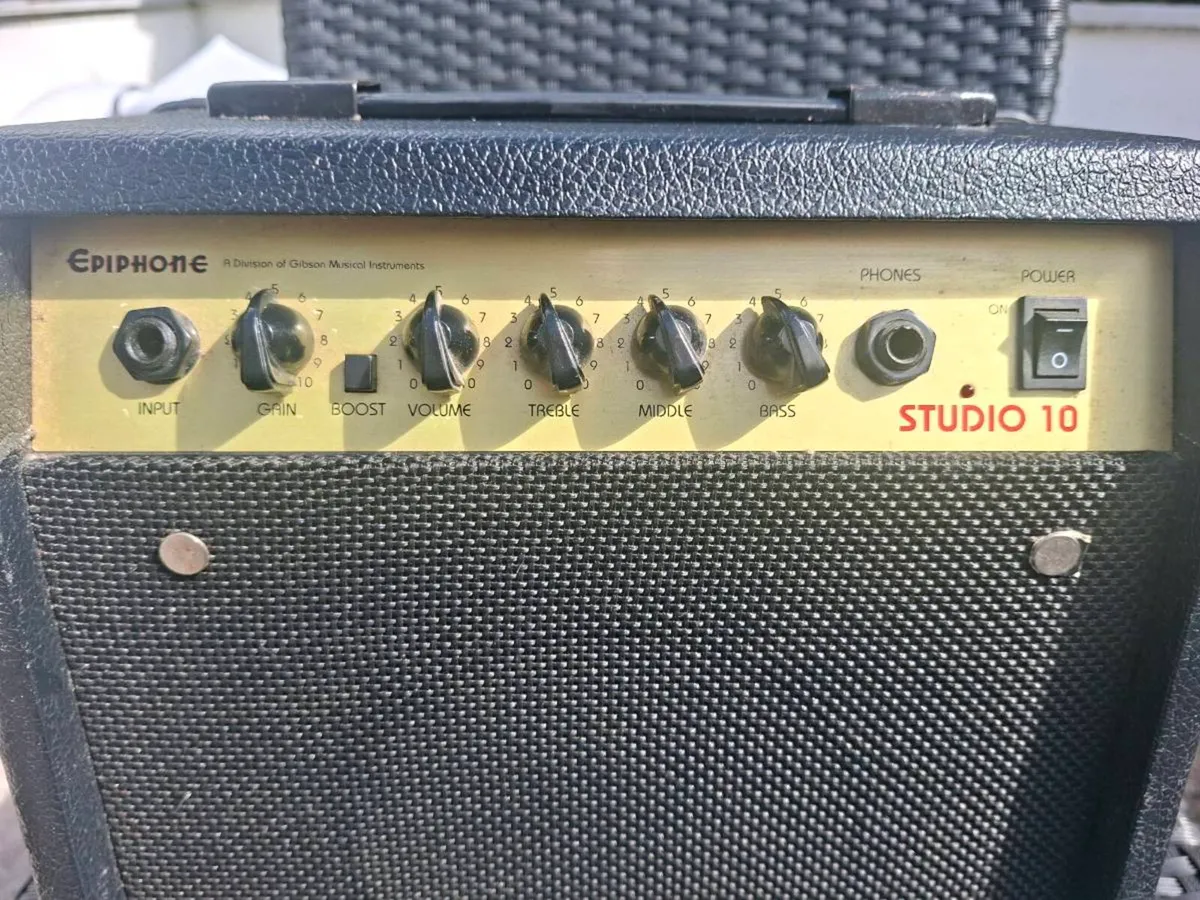 Epiphone Studio 10 guitar amp - Image 3