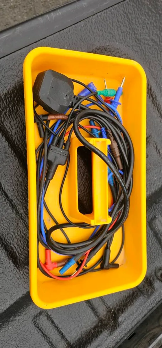 Fluke Multifunction Tester - Image 3