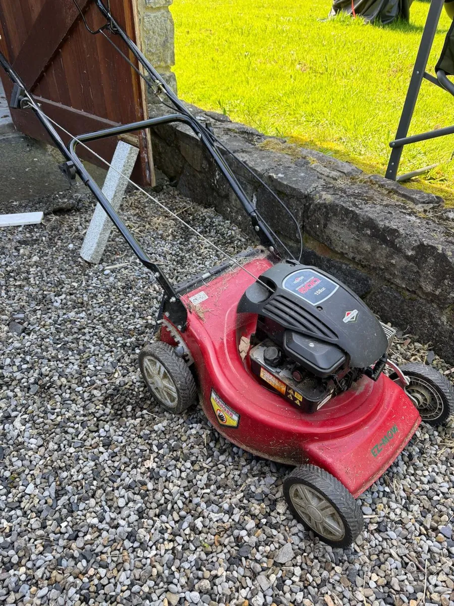 Briggs and Stratton 500 Series 158cc Lawn Mower - Image 3