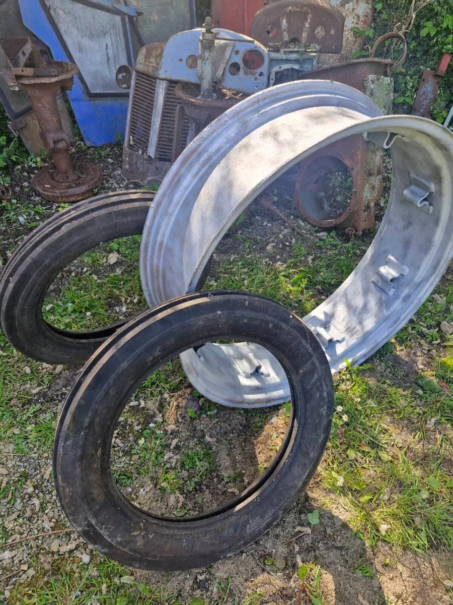 Parts for tractors - Image 4