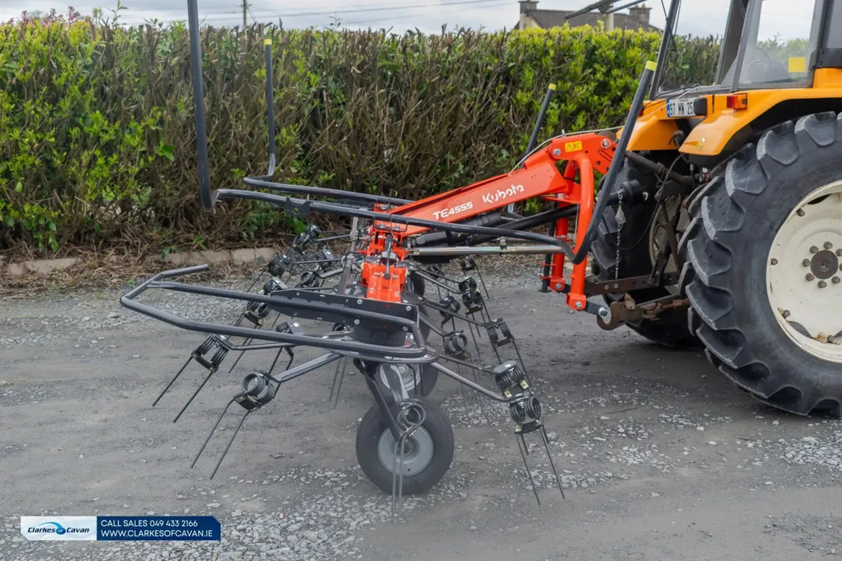 New Kubota TE4555 Tedder - Image 2