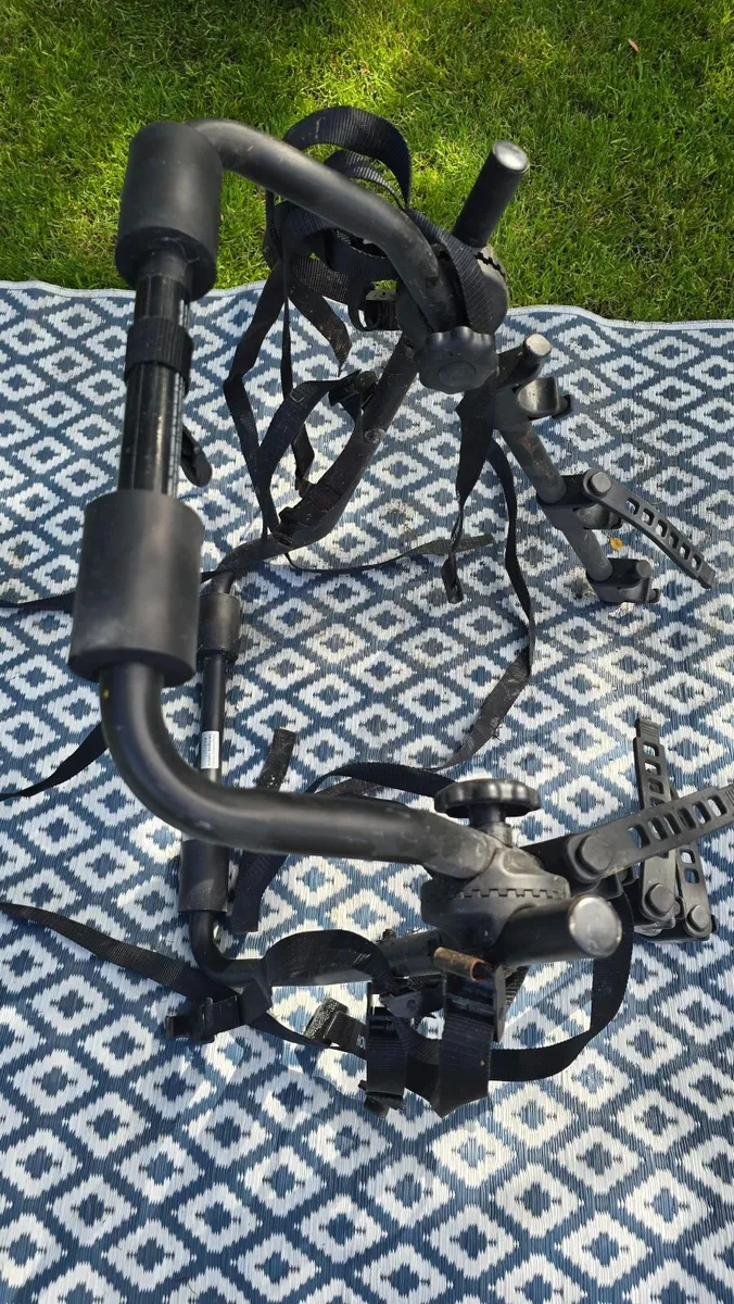 Hollywood Express  3-Bike Car Boot Rack Black - Image 2
