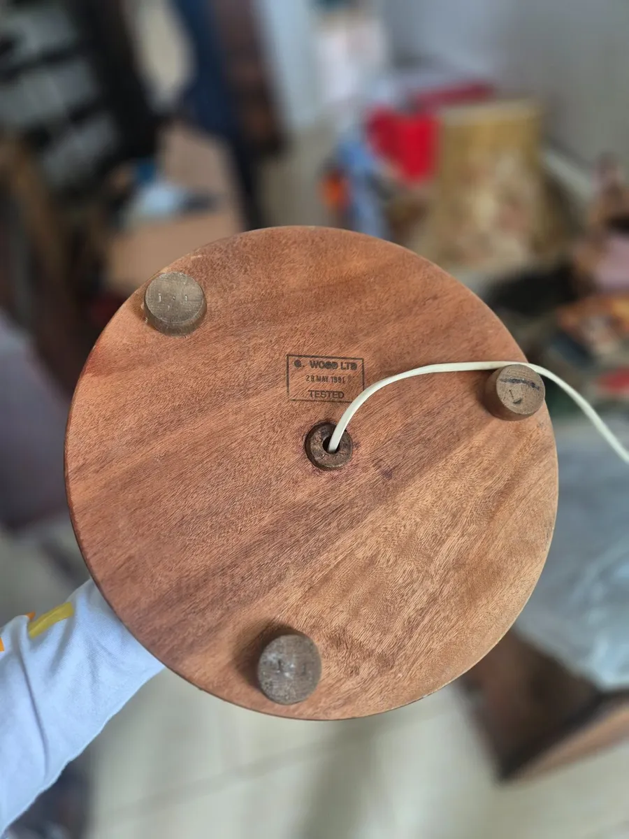 Vintage Mahogany floor lamp - Image 3