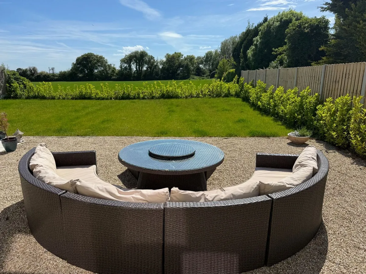 Italian Garden Furniture w/Dining Table - Image 2