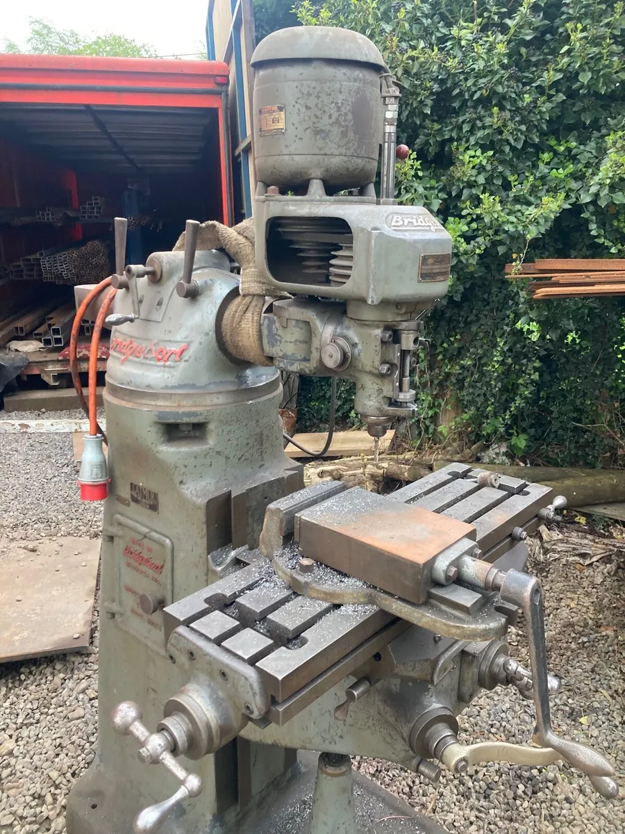 Bridgeport milling machine