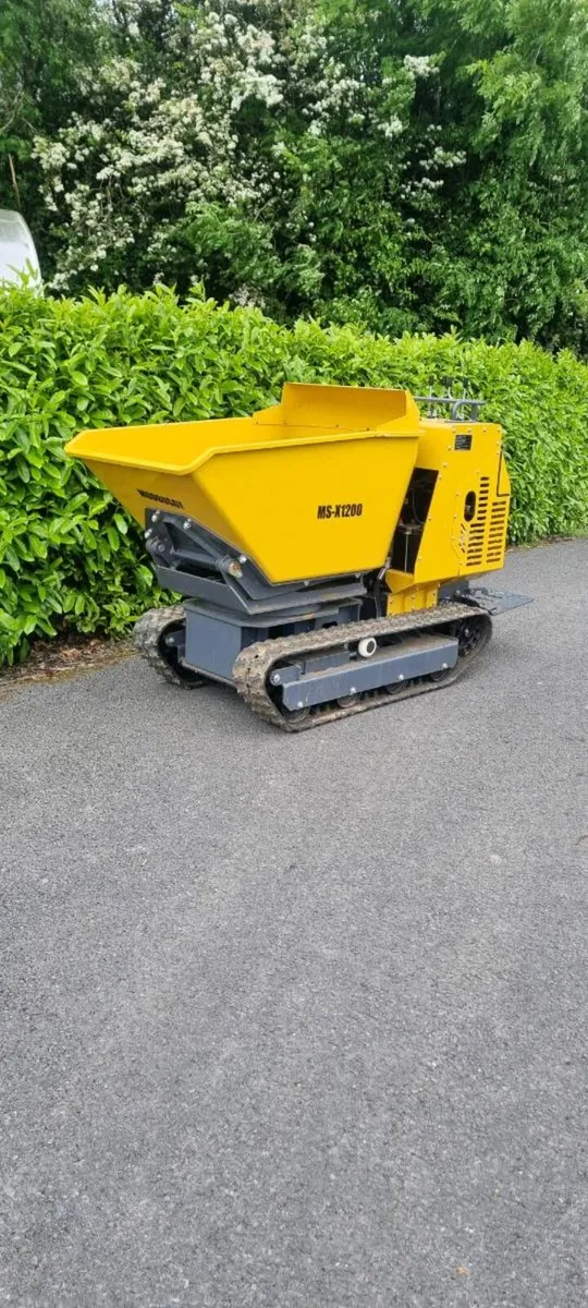Swivel track dumper - Image 1