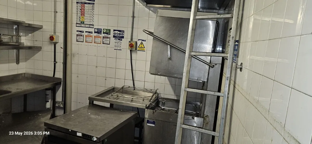 Commercial kitchen - Multiple Gas & Electric items - Image 2