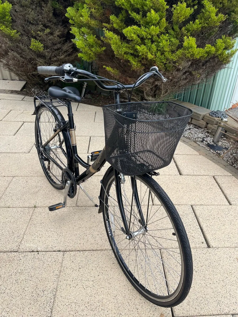 Ladies Jupiter Classic hybrid bike - Image 2