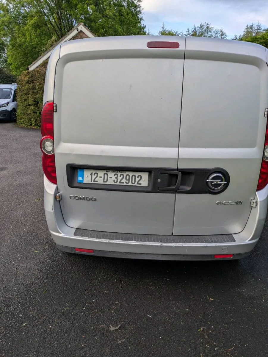 Opel combo van - Image 2