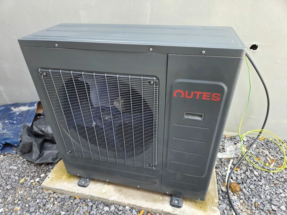Air to Water Heat Pump - Image 1