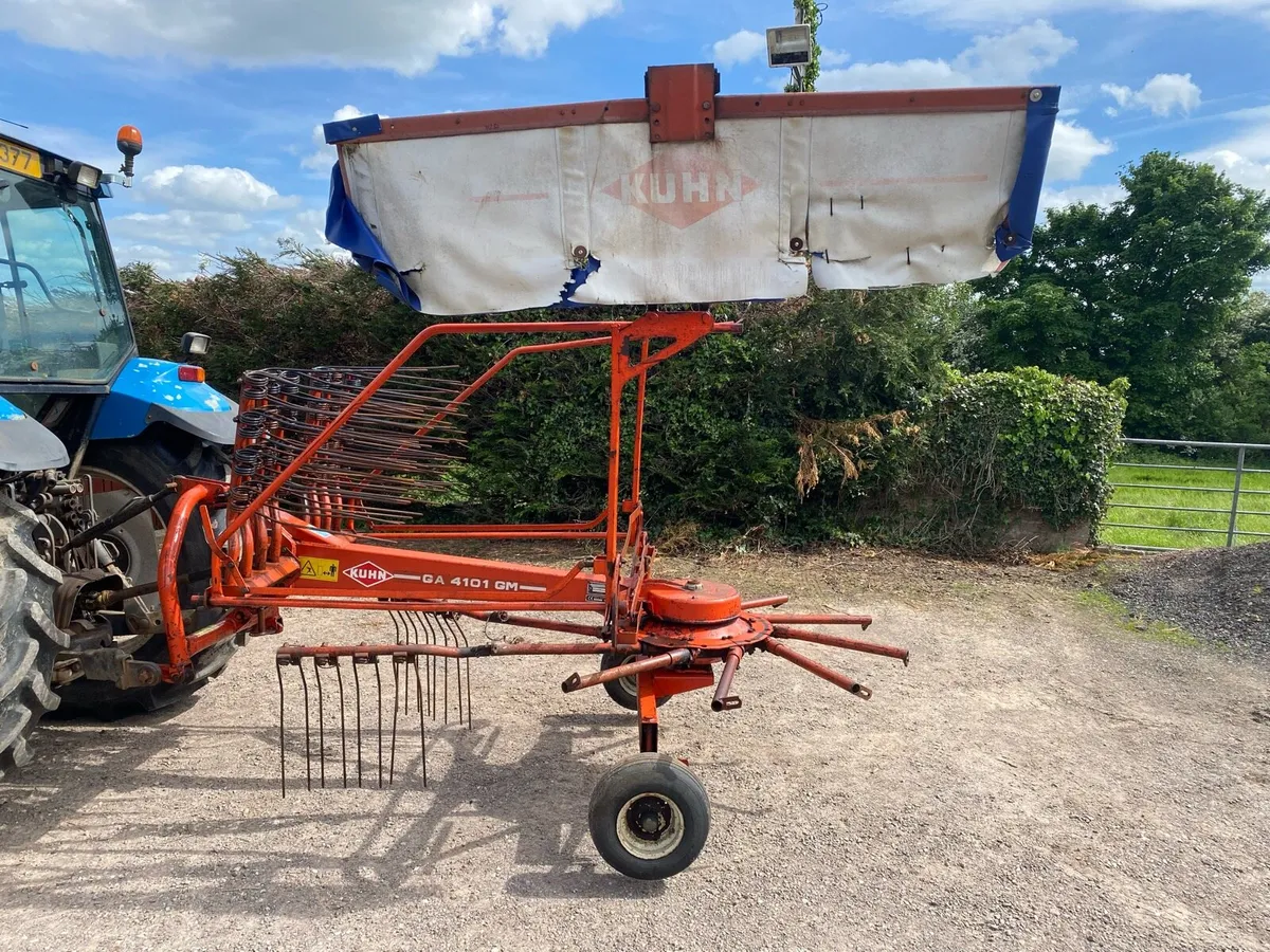 Kuhn single rotor rake - Image 1