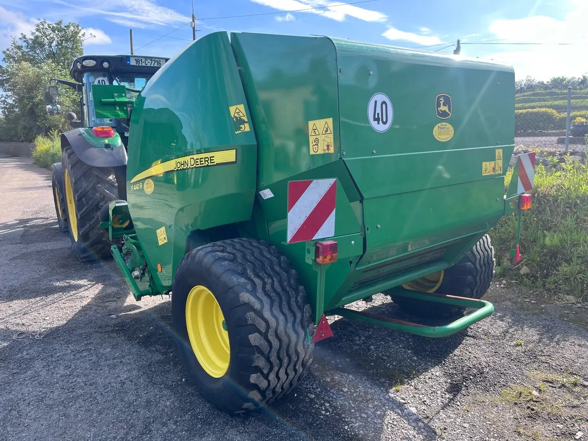 John Deere F441R baler - Image 4