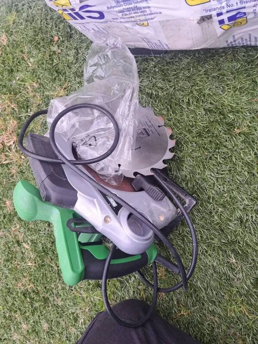 Circular Saw - Image 2