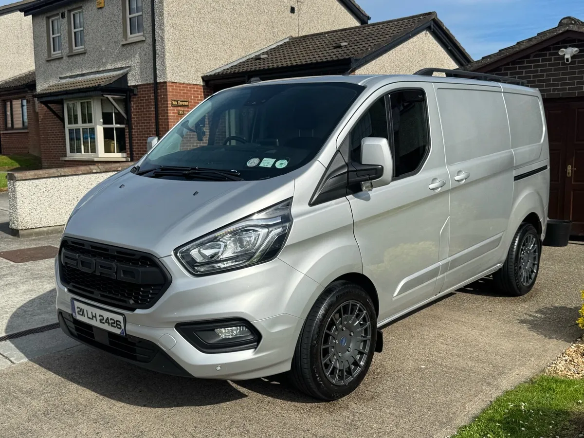 Ford Transit Custom - Image 1