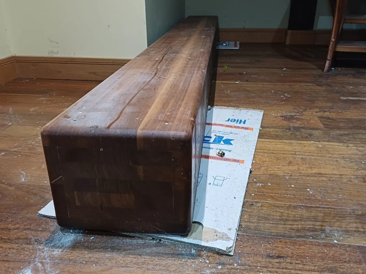 Solid walnut timber piece (mantel) - Image 3
